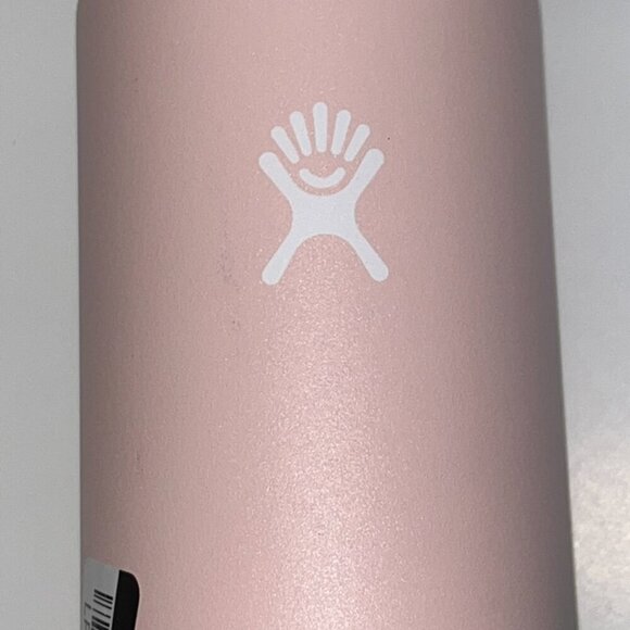 Hydro Flask 24oz Standard Mouth Bottle in Trillium Pink - Picture 4 of 5
